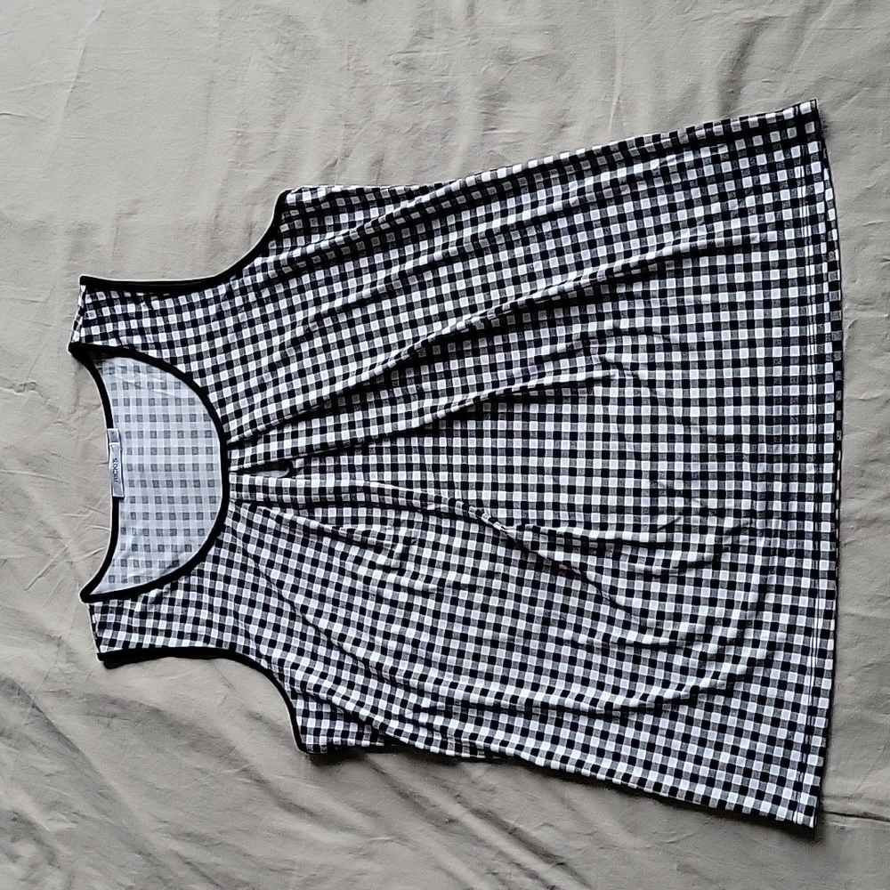 🌈2/$22 Ricki's gingham tank top